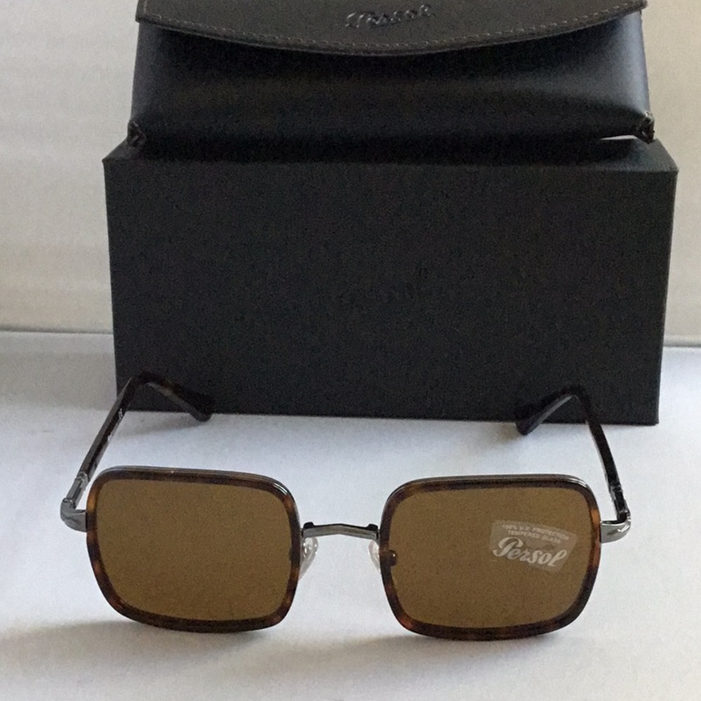 PERSOL SUNGLASSES.
